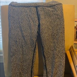 Lululemon houndstooth checked leggings